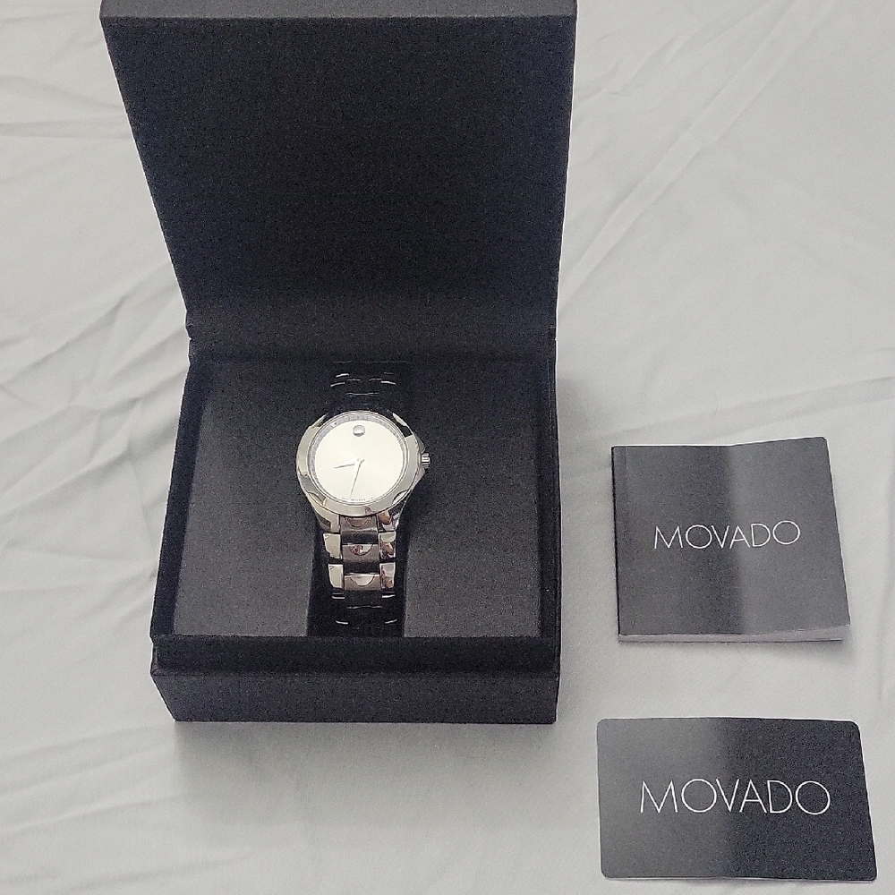 Movado Silver Dial Men's Watch